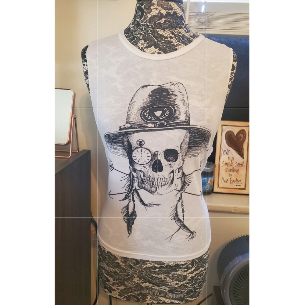 Muscle Tee - Picture 2 of 2